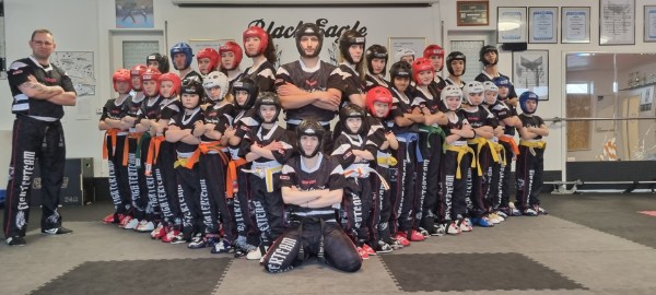 Das Kampfteam des Black Eagle in Schutzausrüstung
